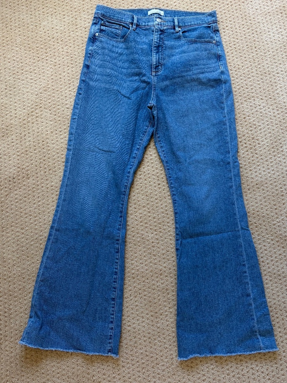 LOFT The Slim Flare High Rise Jeans Raw Hem Size 31 / 12